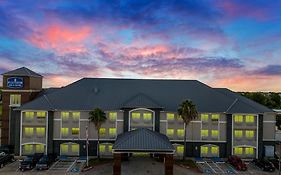 Platinum Inn & Suites Webster